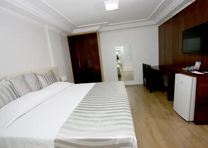 Laguna Plaza Hotel